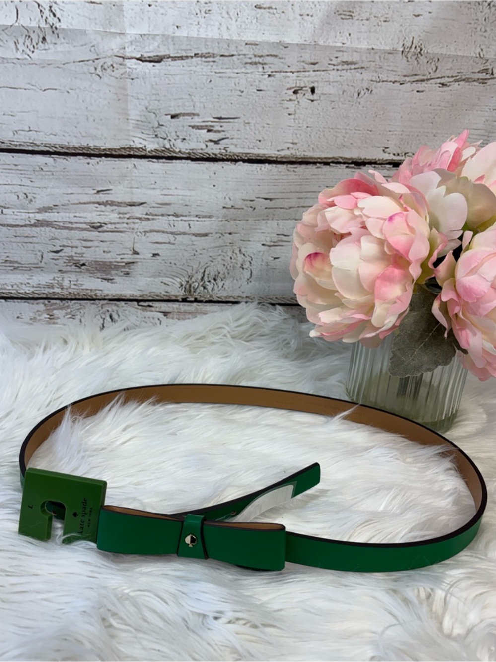 Kate Spade green bow belt large. NWT